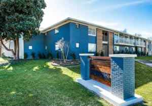 Newport-Dallasphoto_01